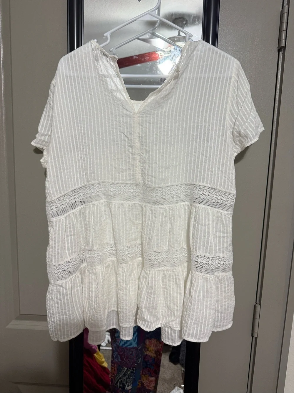 Ann Taylor white Short-Sleeve Tiered Lace-Trim Tunic